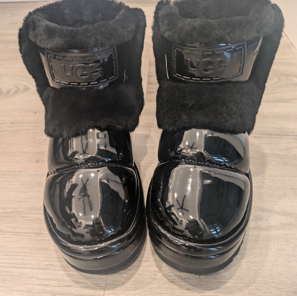 Brand new uggs